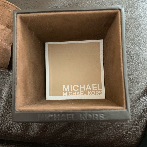 Micheal Kors Rose Gold Rose Quarts Women’s Watch main image 5